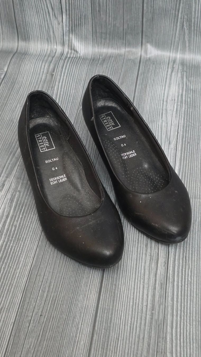 Scarpe da donna: Easy Street Pumps - 37 - Klassisch & Schick – Usato da Thalwil venduto da VitaMini