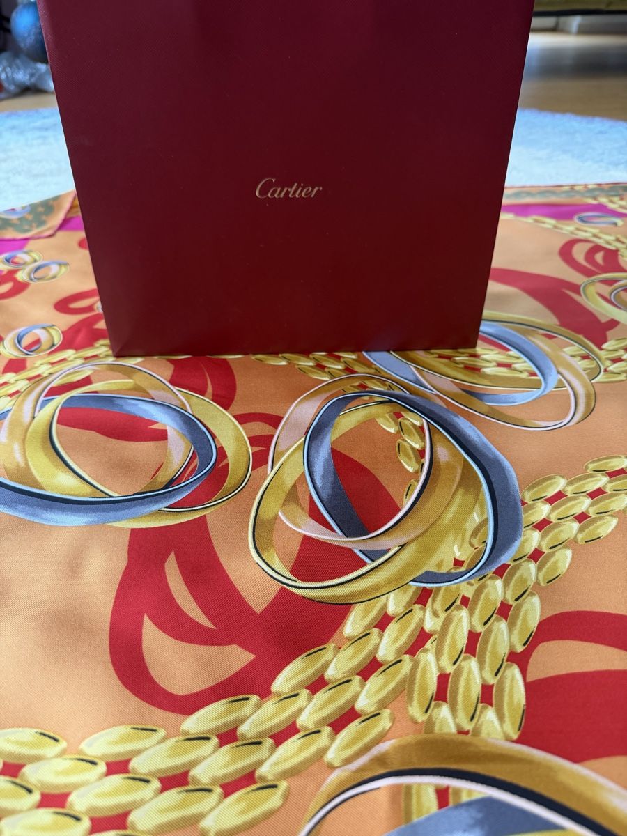 Cartier Foulards, Tücher & Schals: Seidentuch Cartier, new – Neu (gemäss Beschreibung) aus Zumikon von DamenFashionShop 5