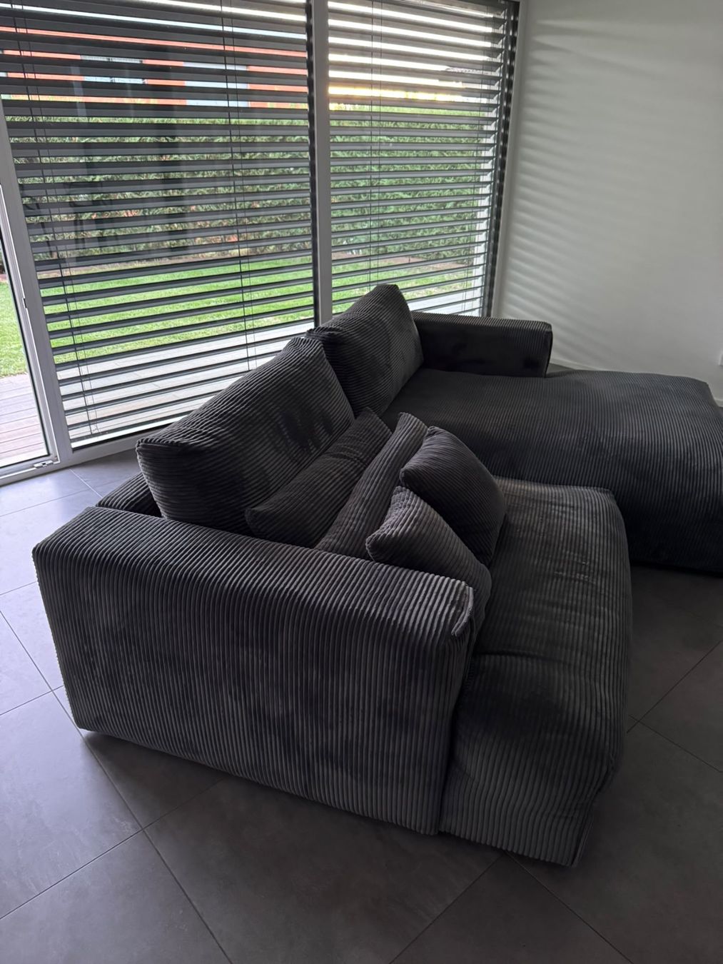 Conforama Divani: Divano angolare 4 posti, angolo sinistro – Usato da Morbio Inferiore venduto da cin_qc86 5