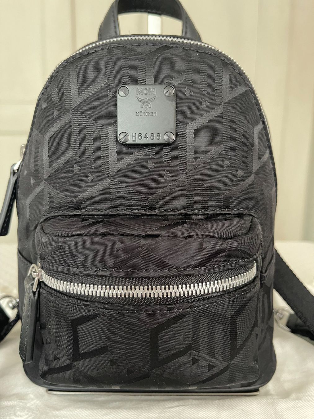 Mcm Rucksäcke: Neuer MCM Rucksack, Size Mini, aus Nylon – Neu (gemäss Beschreibung) aus Dottikon von Pega7