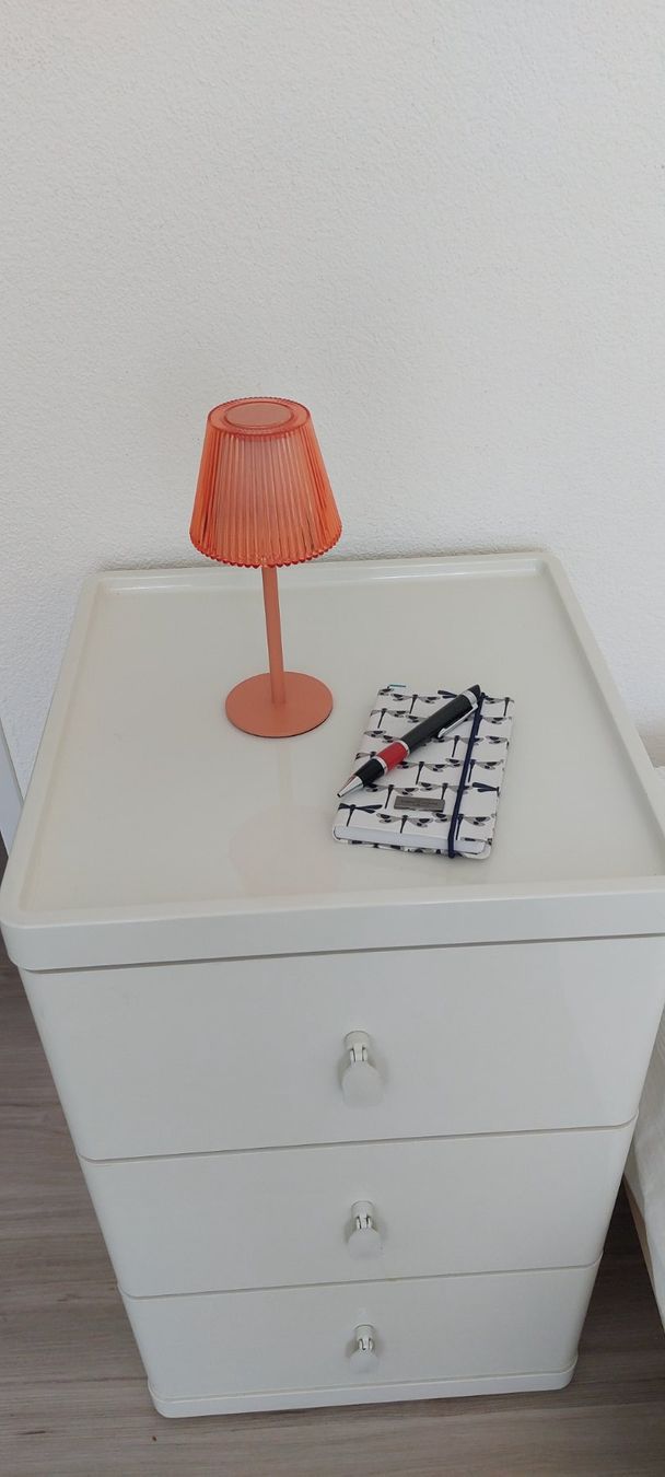 Ikea Comodini: Nachttisch, IKEA, Vinstra – Usato da Dättlikon venduto da Grossried1 2