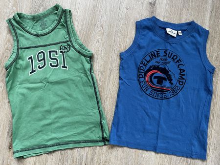 2 coole Shirts Gr. 104/110