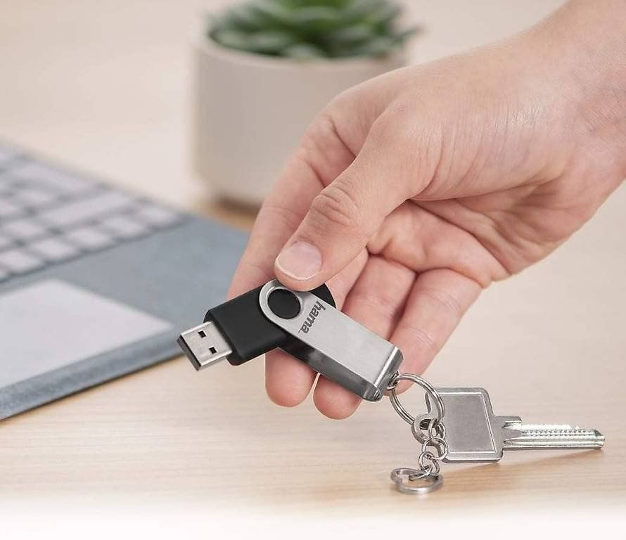 Apple Software: Apple OS X 10.7.5 Lion, Operating system, bootable USB-stick – Nuovo (secondo la descrizione) da Gerlafingen venduto da PC-Help-Zuchwil-GmbH 1