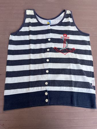 ärmelloses Shirt