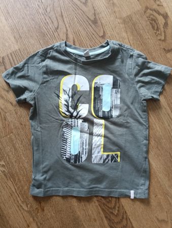 T-Shirt "Esprit" Gr. 122...