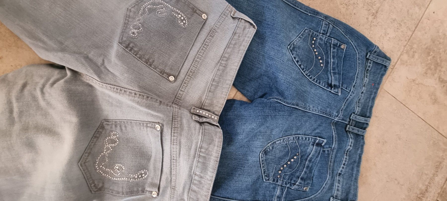 Jeans: 4xJeans gr.42 – Nuovo (secondo la descrizione) da Grossdietwil venduto da GNOM313 1