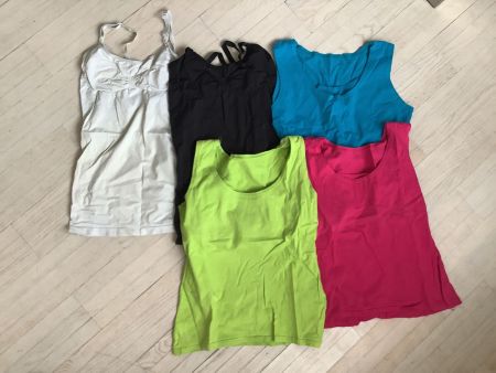 5 farbige Sommer Stillshirts Grösse S