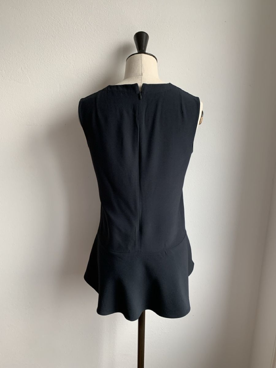 Akris Camicette: Akris punto: Elegantes dunkelblaues Top, 36 – Usato da Luzern venduto da designluzern 1