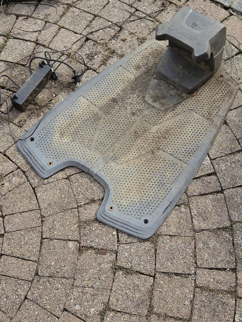 Husqvarna Tagliaerba: Husqvarna Auto Mower 330x – Usato da Rothrist venduto da Yggi1412 1