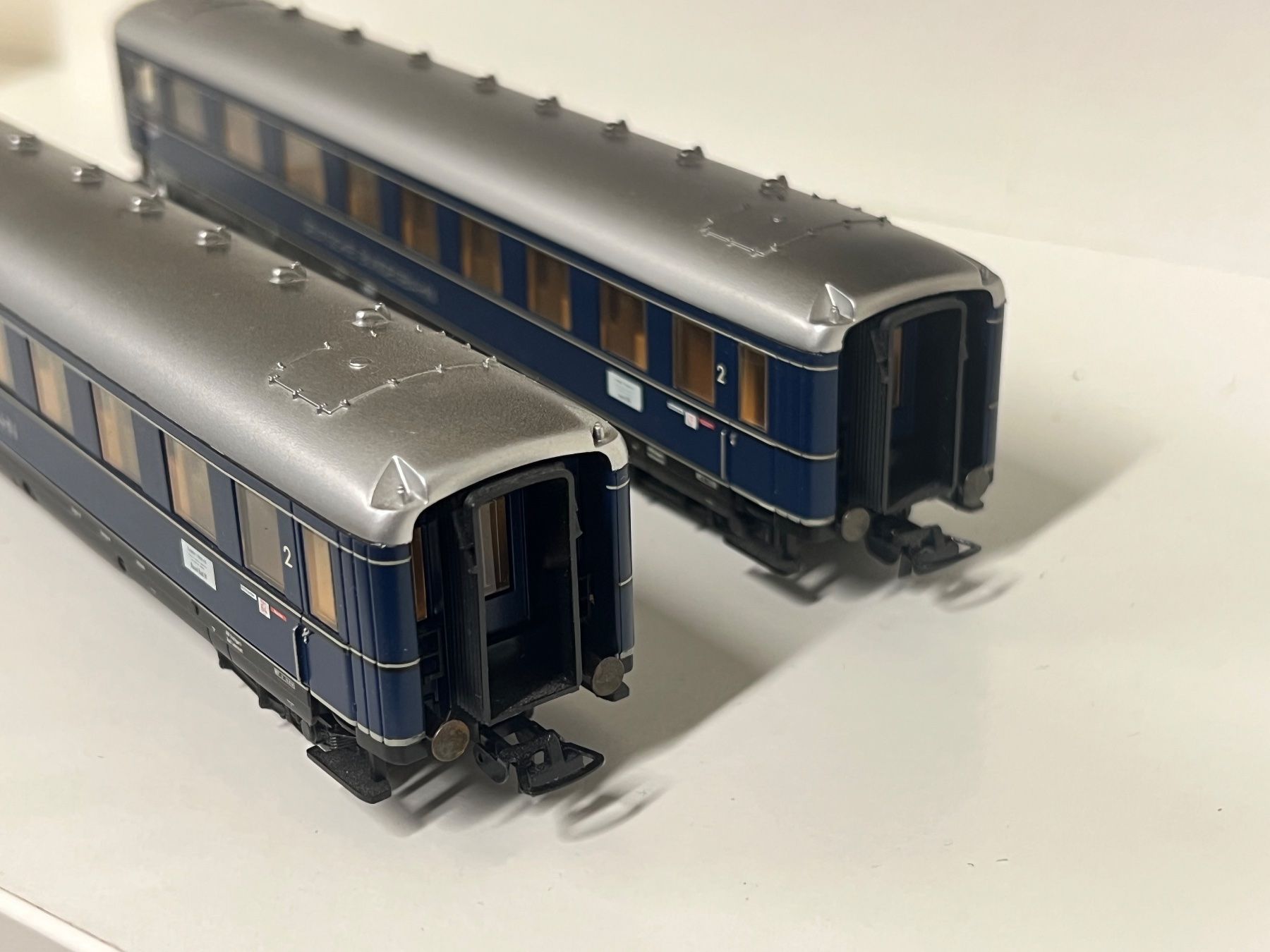 Märklin Modellini di ferrovie: Märklin H0 Schnellzugwagen DB Set – Usato da Neuenhof venduto da ludovicco 3