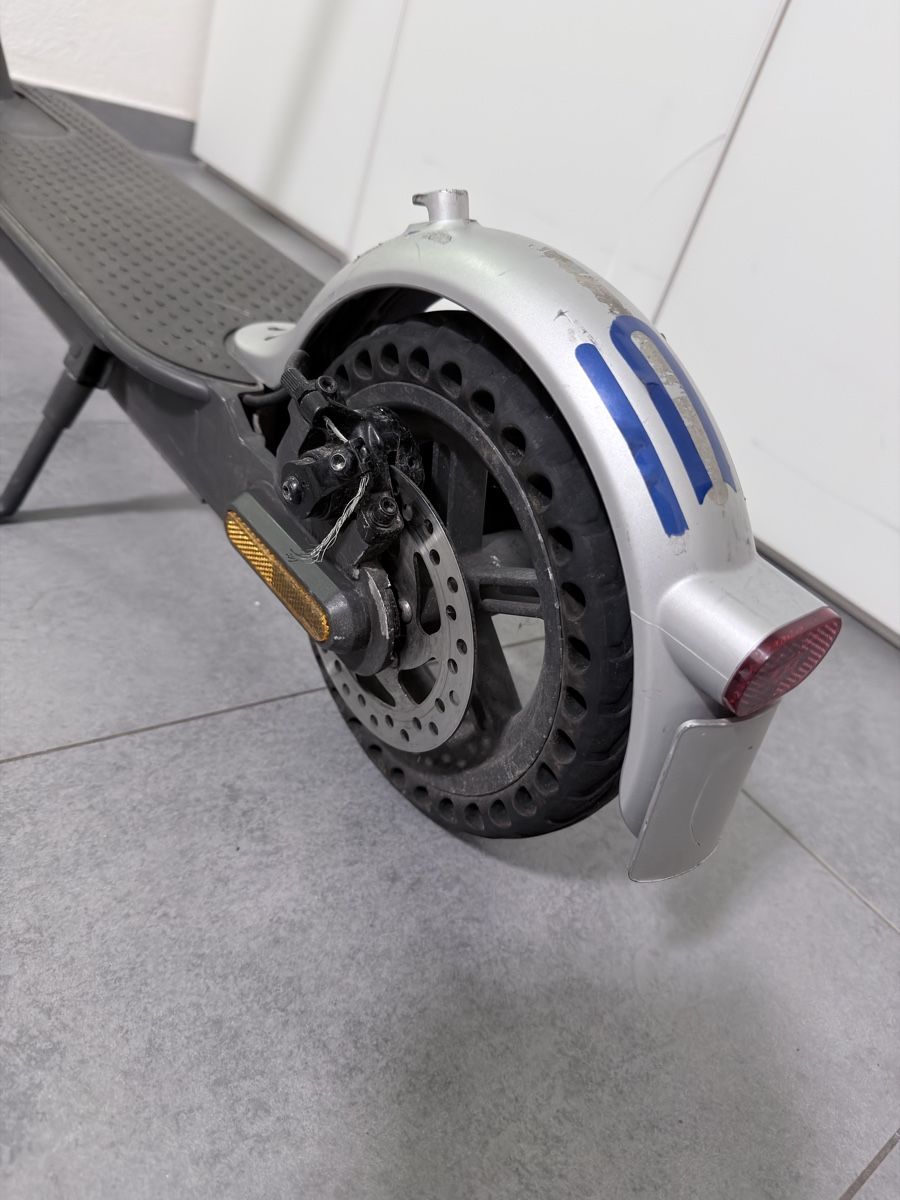 Scooter: Mi Scooter Pro 2 – Usato da Schlieren venduto da Kamacho 4