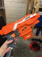 Nerf N-Strike Elite Stryfe Blaster with Magazine