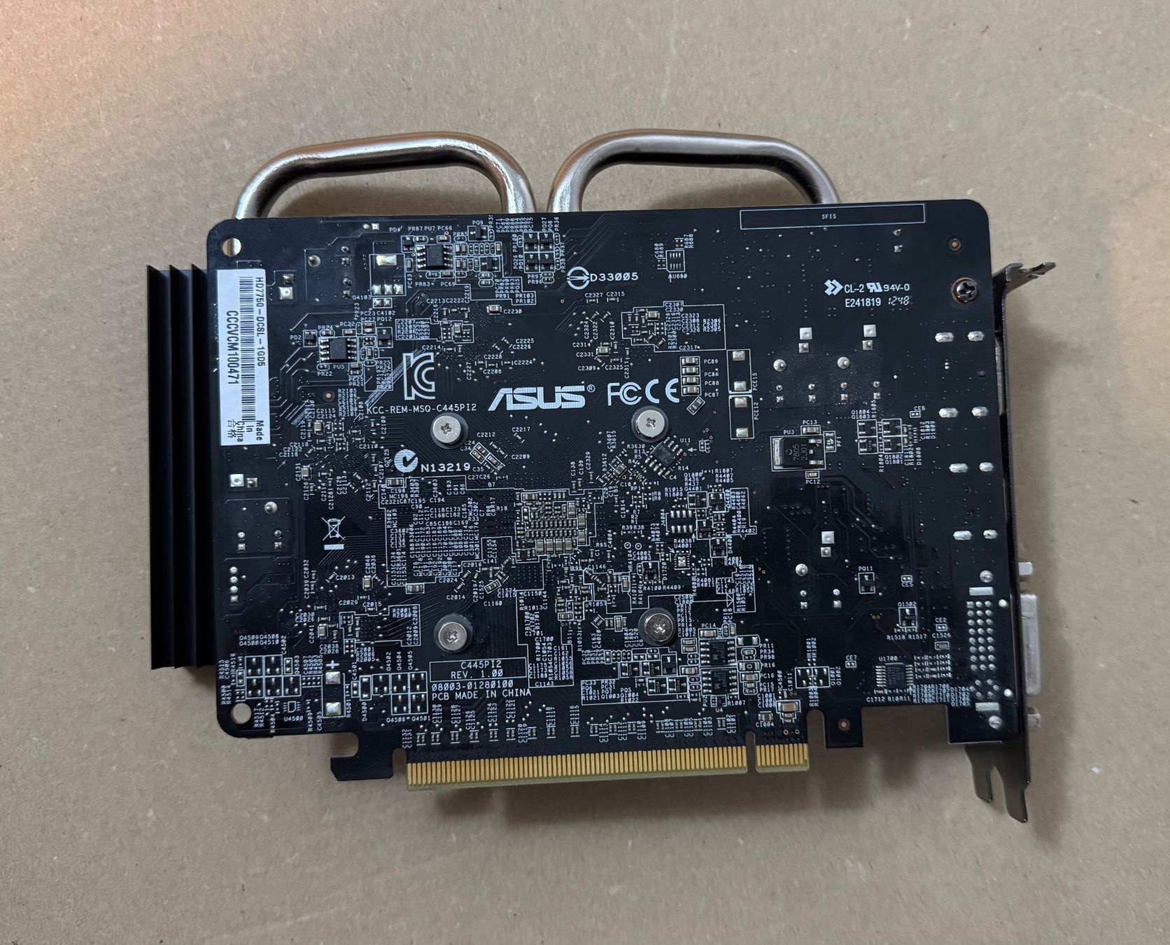 Amd Grafikkarten: AMD HD 7750 DirectCU 1GB – Gebraucht aus Vevey von souris14 2