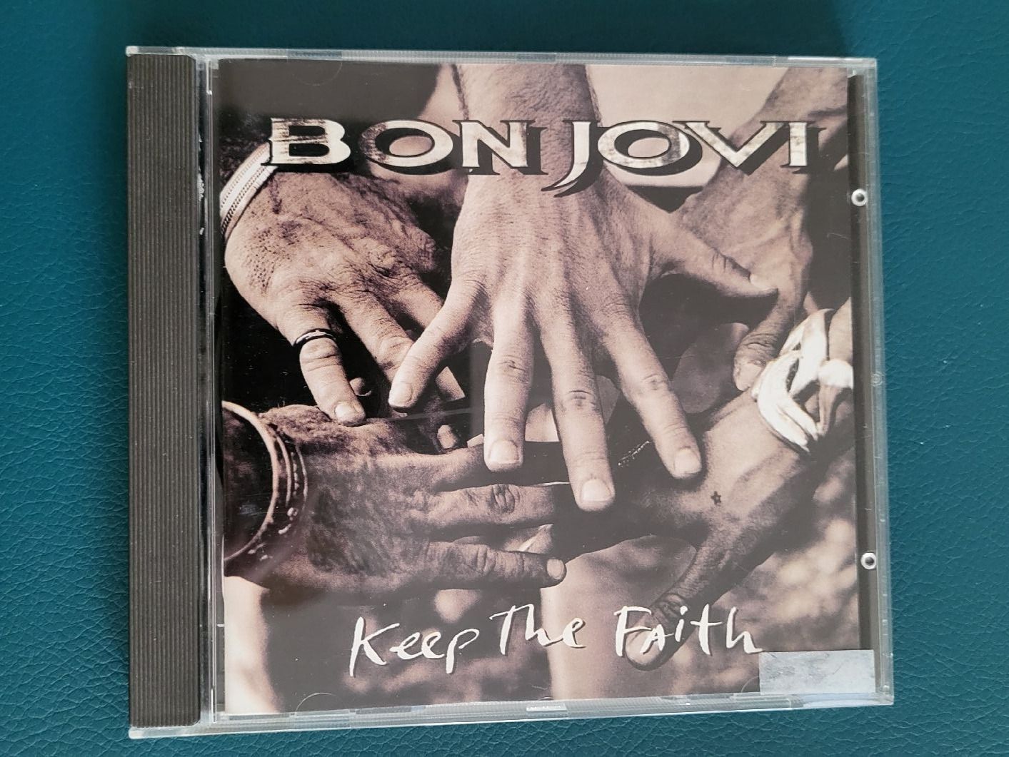 CD: Bon Jovi - Keep the Faith CD – Usato da Gossau SG venduto da tano09