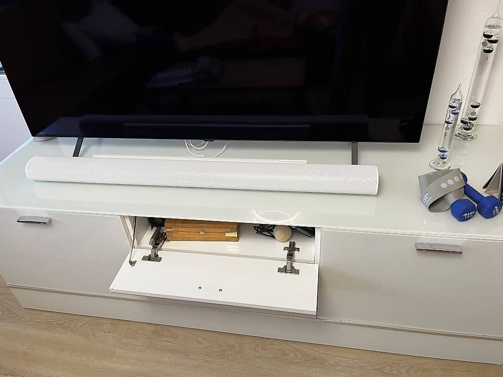 Mobili TV: Lowboard weiss  – Usato da Kaiseraugst venduto da Twix2006 1