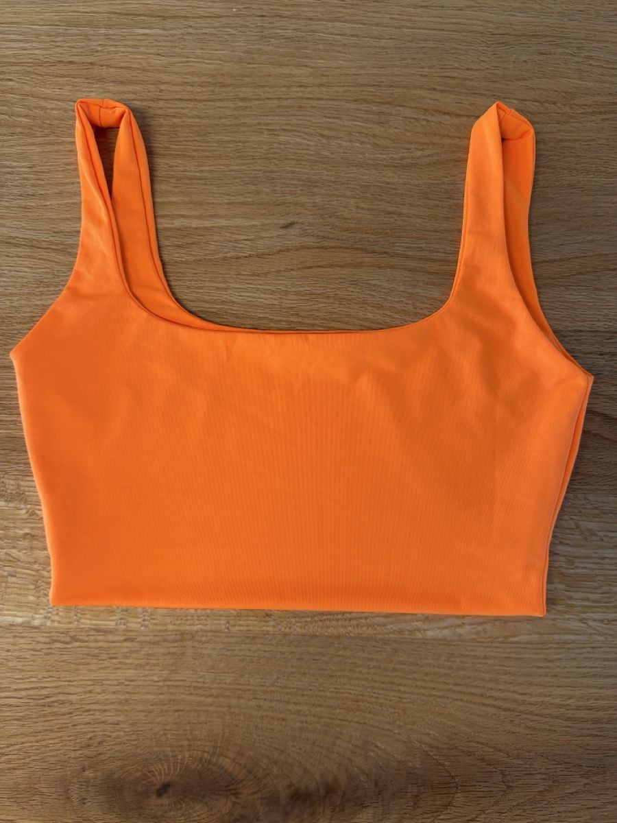 Top: Oberteil leicht Orange S – Usato da Gontenschwil venduto da Yoyo7555