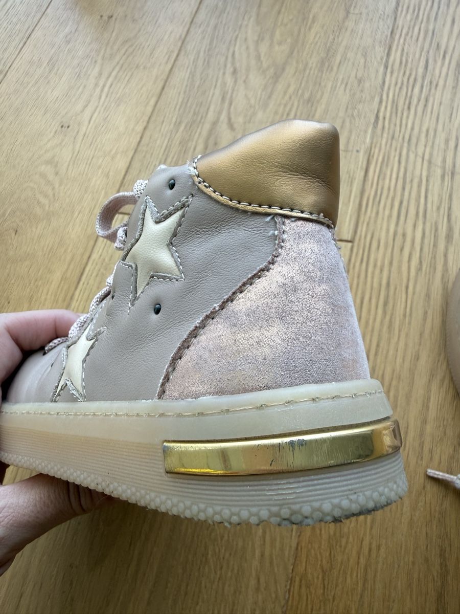 Primigi Scarpe per ragazze: Primigi Schuhe mit Sternen, Grösse 30 – Usato da Grenchen venduto da Veracava 3