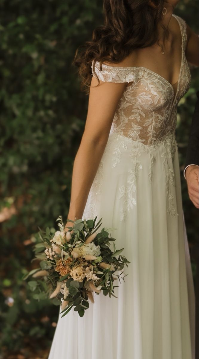 Vestiti: Hochzeitskleid  – Usato da St. Gallen venduto da jnini1995 2