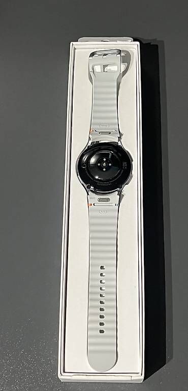 Smartwatch: Samsung Galaxy Watch 7 44mm  – Usato da Alchenflüh venduto da Pingu_17 2