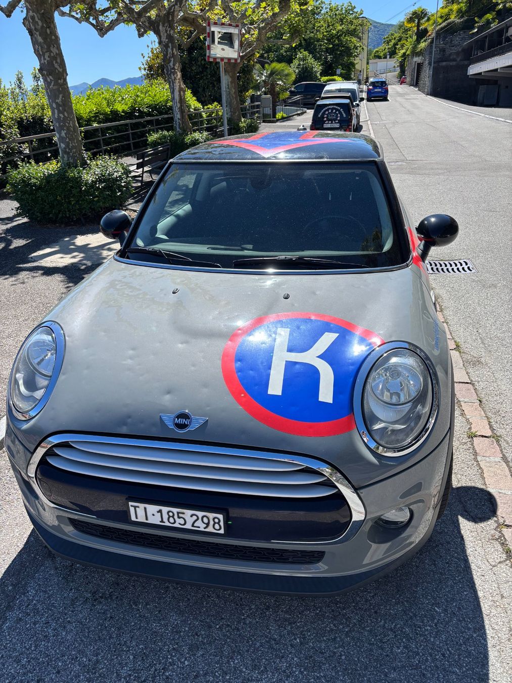 Mini Autos: Mini Cooper grau – Gebraucht aus Orselina von dwidof 1