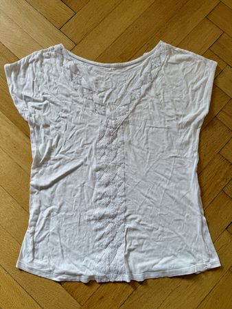 Haut / Top / T-shirt H&M blanc dentelle