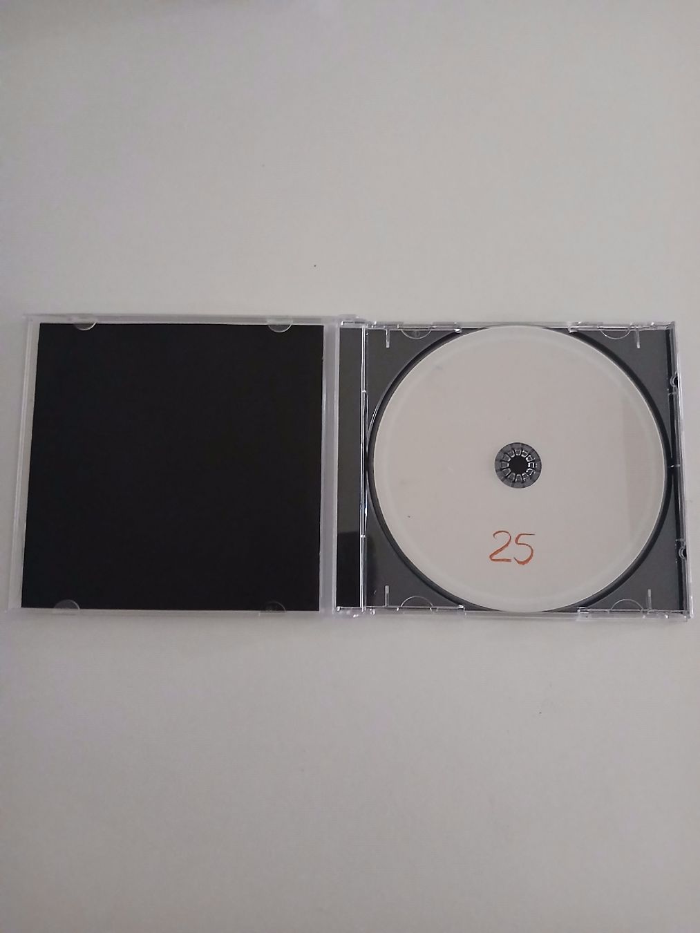 CDs: Adele 25 CD Album guter Zustand – Gebraucht aus Berikon von pil_thm8 2