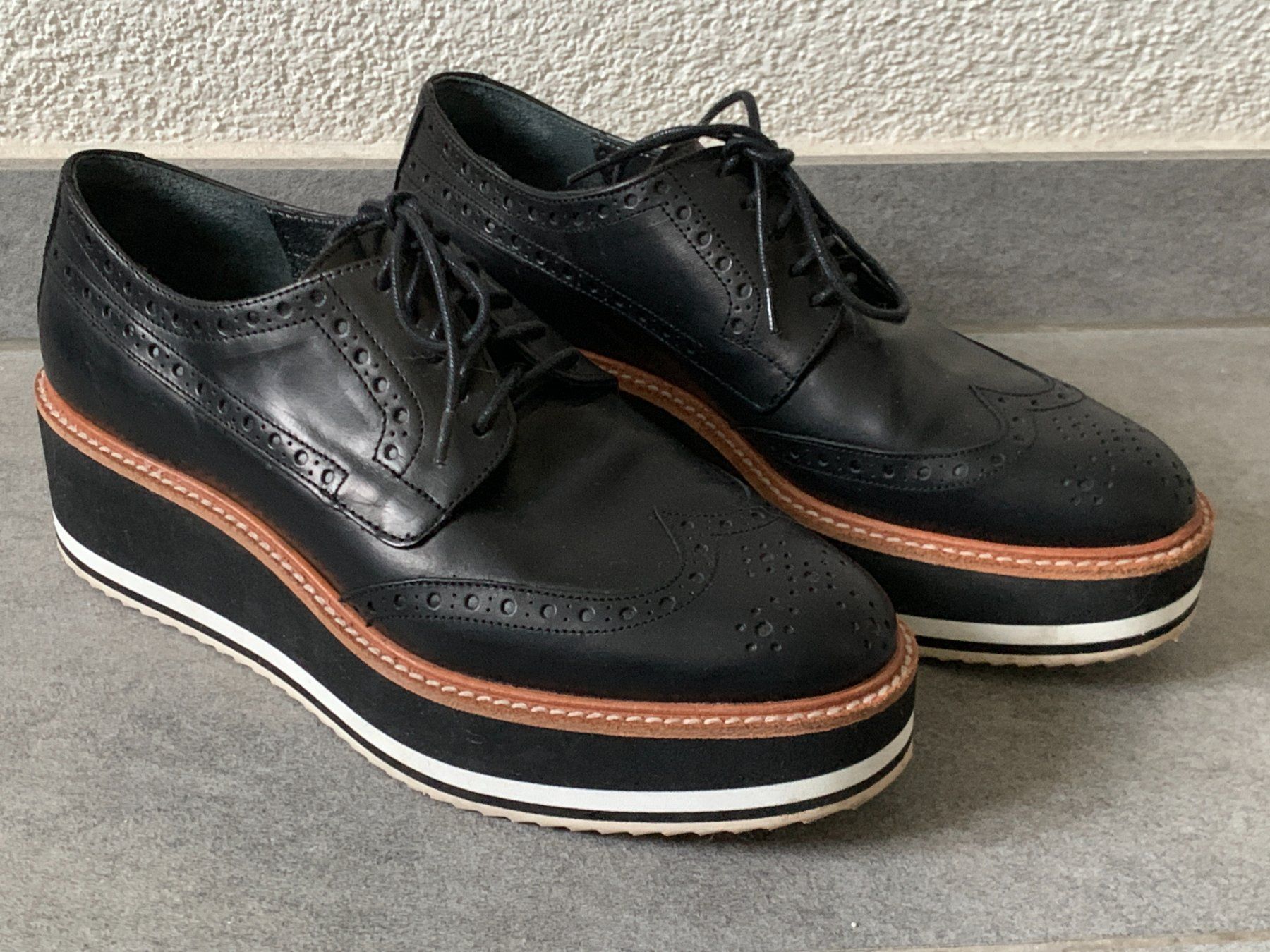 Navyboot Scarpe da uomo: NAVYBOOT Leder Sneakers, Budapester – Usato da Kloten venduto da Nephty