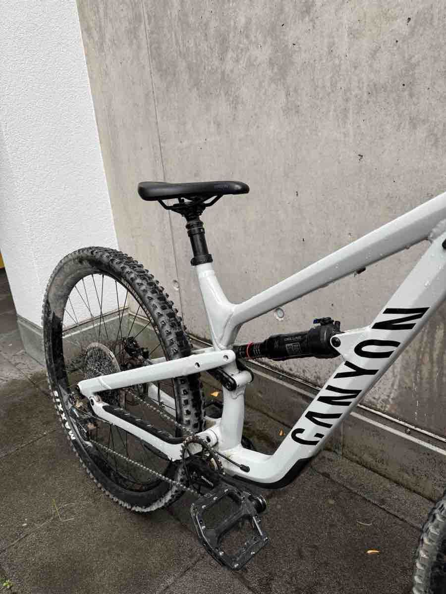 Canyon Biciclette: Canyon Spectral 5 Grösse M – Usato da Zürich venduto da cwaldvogel 1