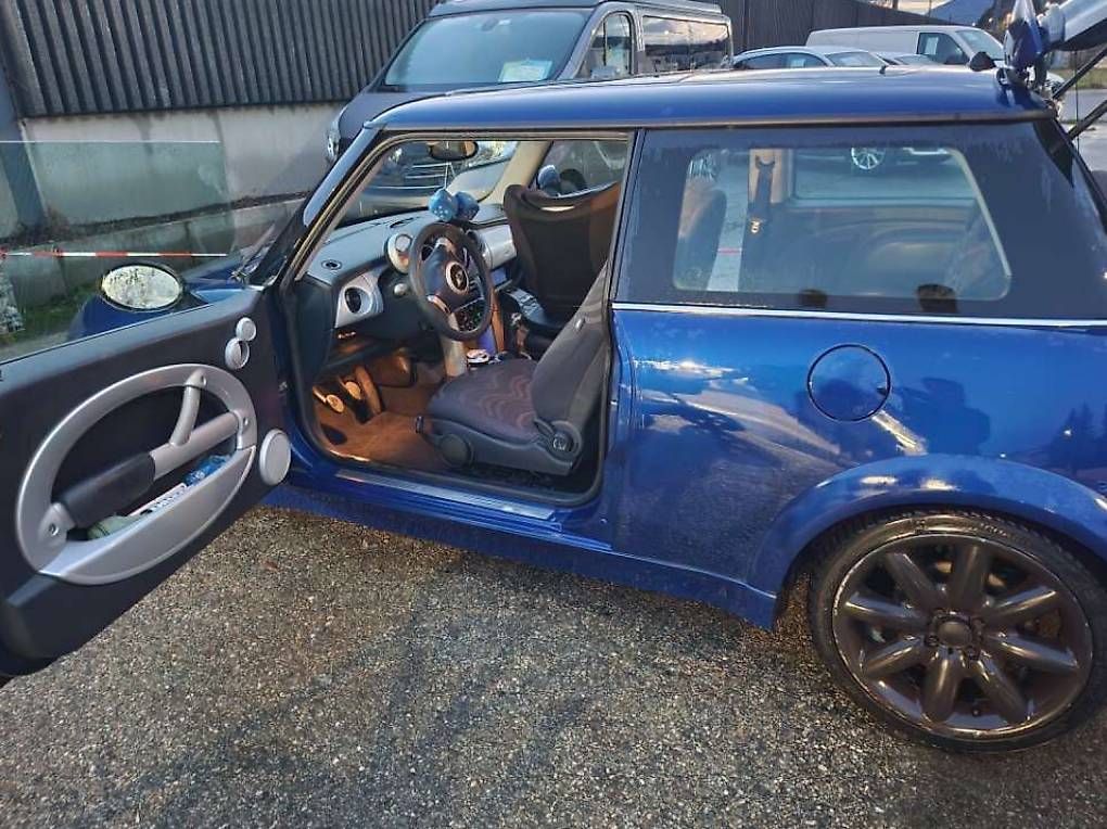 Automobili: Mini bleu  – Usato da Le Landeron venduto da dek_rpk2 2
