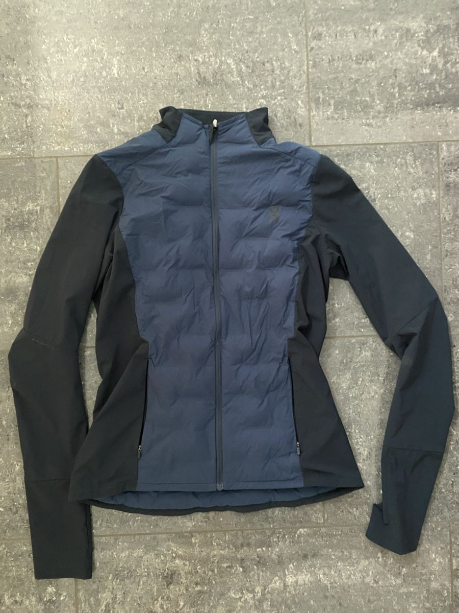 Jacken: On Running Jacke, Gr. S – Gebraucht aus Buchrain von akj48