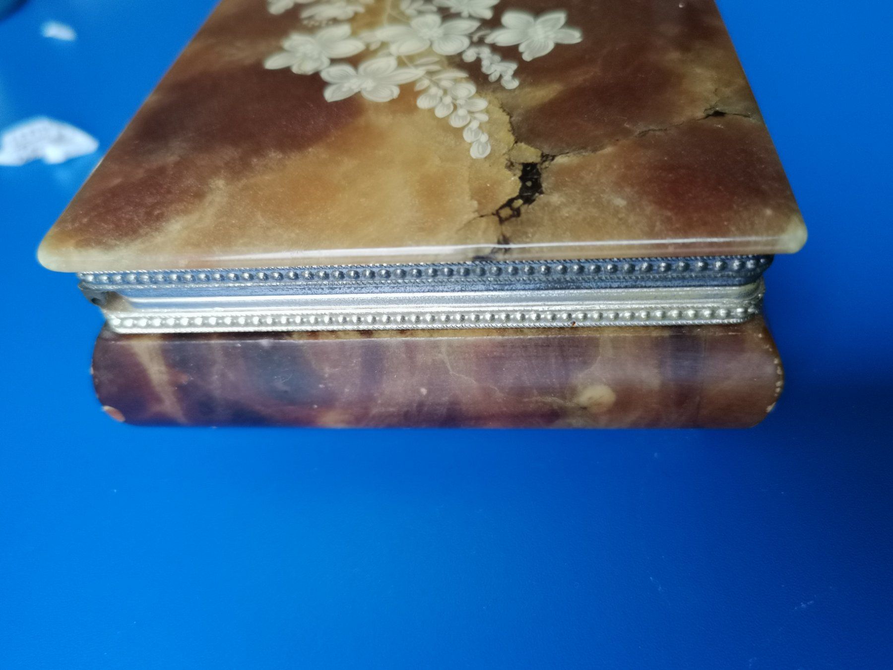 Portagioie: Schmuck Schatulle Alabaster von Romano Bianchi – Usato da Schaffhausen venduto da Leveron13 3