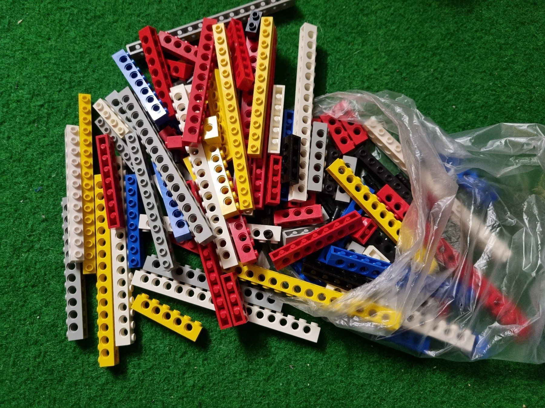 Lego Jeux de construction: Lego Technic Bauteile – D'occasion à geroldswil par Gumball1 1