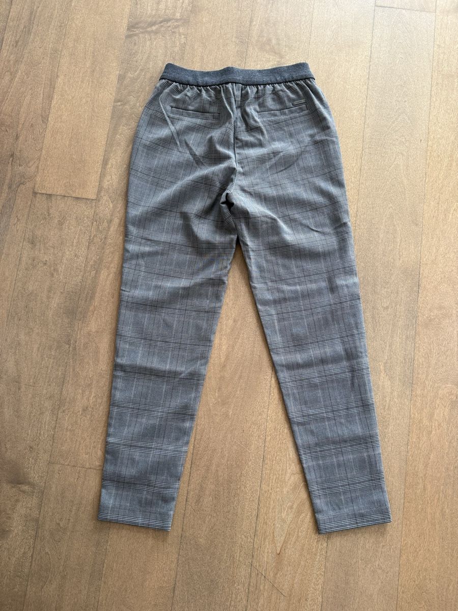Esprit Pantaloni: ESPRIT - Grau karrierte Hosen – Usato da Meilen venduto da kleisi01 1