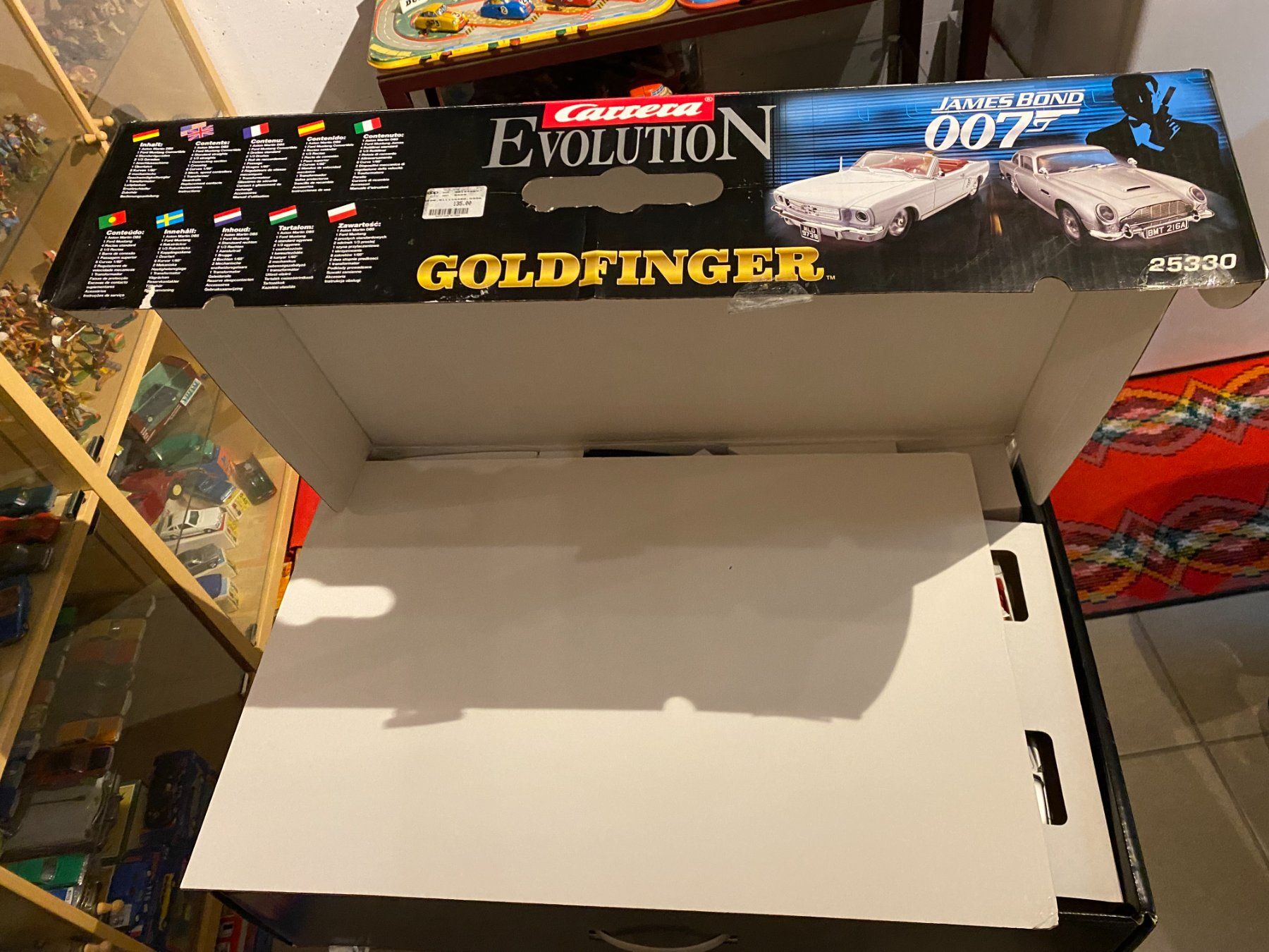 Carrera Piste: Boîte Carrera Evolution Goldfinger 007 1/32 (No Scalextric) – Nuovo e nell'imballaggio originale da Grand-Lancy venduto da Kimplay 9