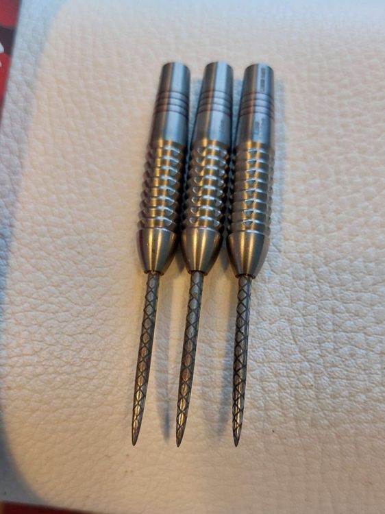 Steel Darts - Legend Darts Lisa Ashton 23gr | Kaufen auf Ricardo