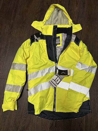Neu: Warnschutz Winterjacke Portwest Gr. L