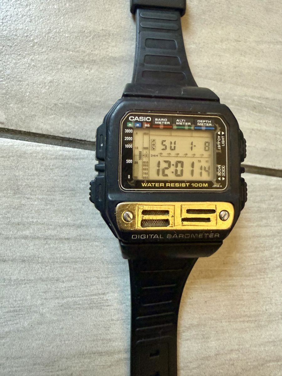 Casio Montres: Casio BM-100WJ – D'occasion à Küssnacht am Rigi par sdr_2vg8 8