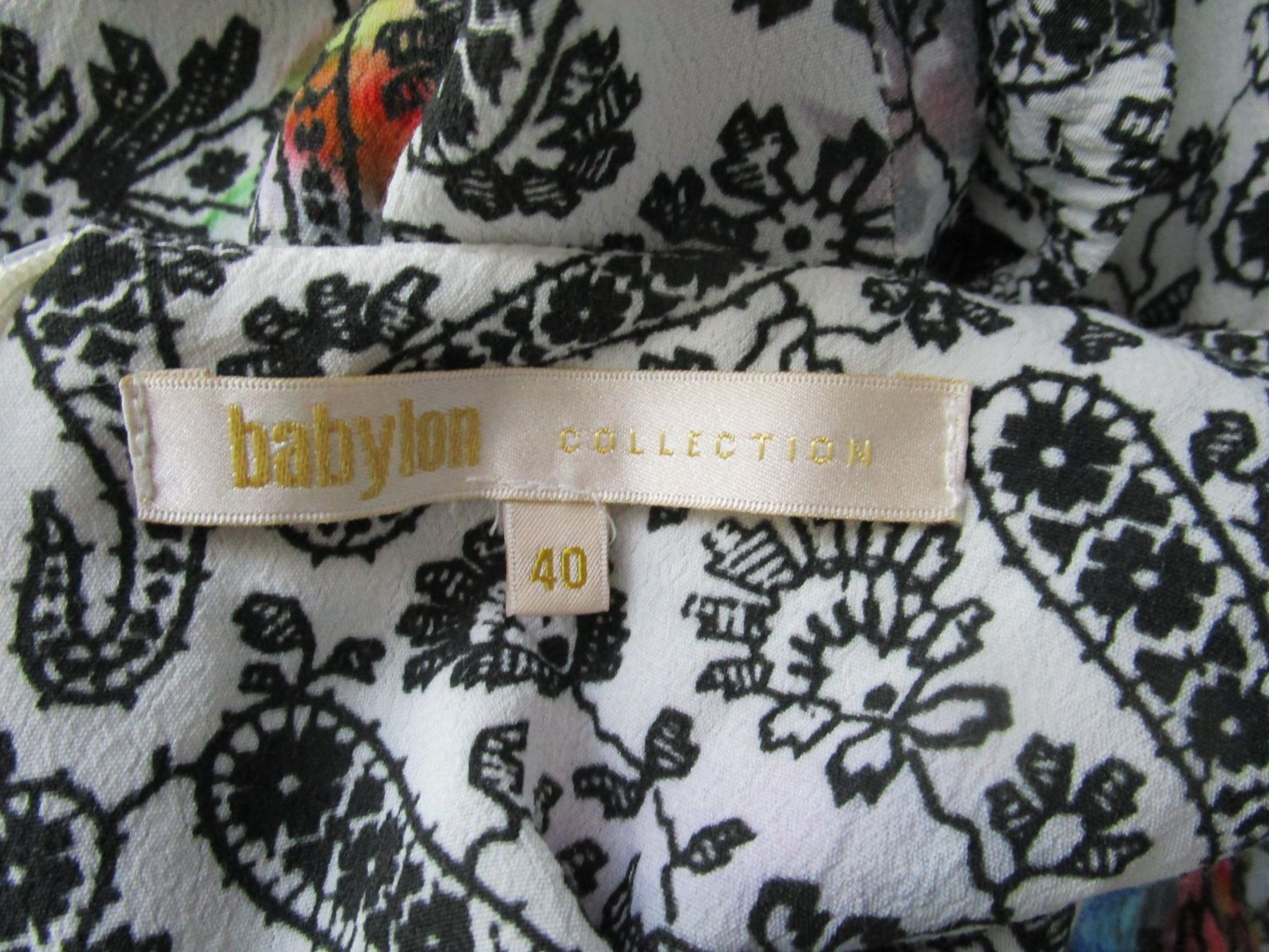 Armani Vestiti: Kleid Babylon Collection Gr. 40 – Usato da Volketswil venduto da Globine100 6
