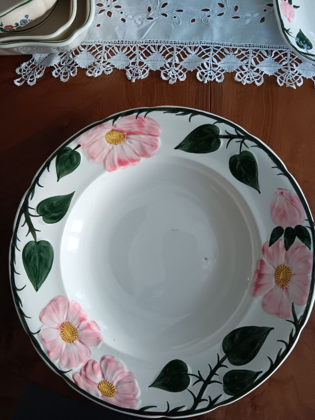 Villeroy & Boch Schalen: villeroy boch grosser Teller  – Gebraucht aus Ambrì von Maerz87 1