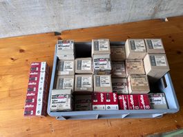 Grosse Auswahl Schrauben & Dübel, verschiedene Grössen, n...