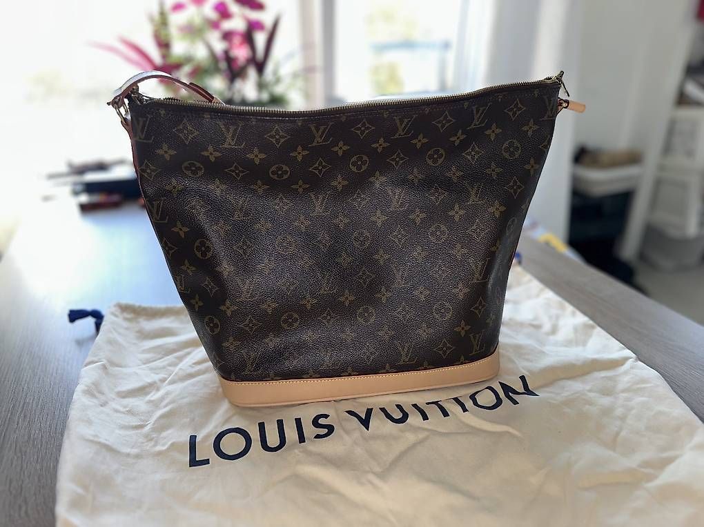 Louis Vuitton Borse: Louis Vuitton Amfar Three Sharon Stone Bag Monogram Canvas – Nuovo (secondo la descrizione) da Winterthur venduto da MacMacH 2