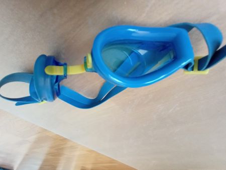 Schwimmbrille