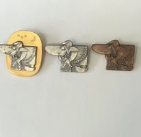 BASLER FASNACHT 1975 - SATZ PLAKETTEN GOLD-SILBER-KUPFER