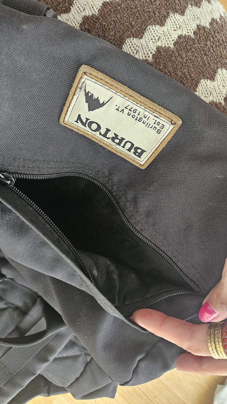 Burton Zaini: sac à dos Burton noir et beige – Usato da Bulle venduto da tiff_1992 5