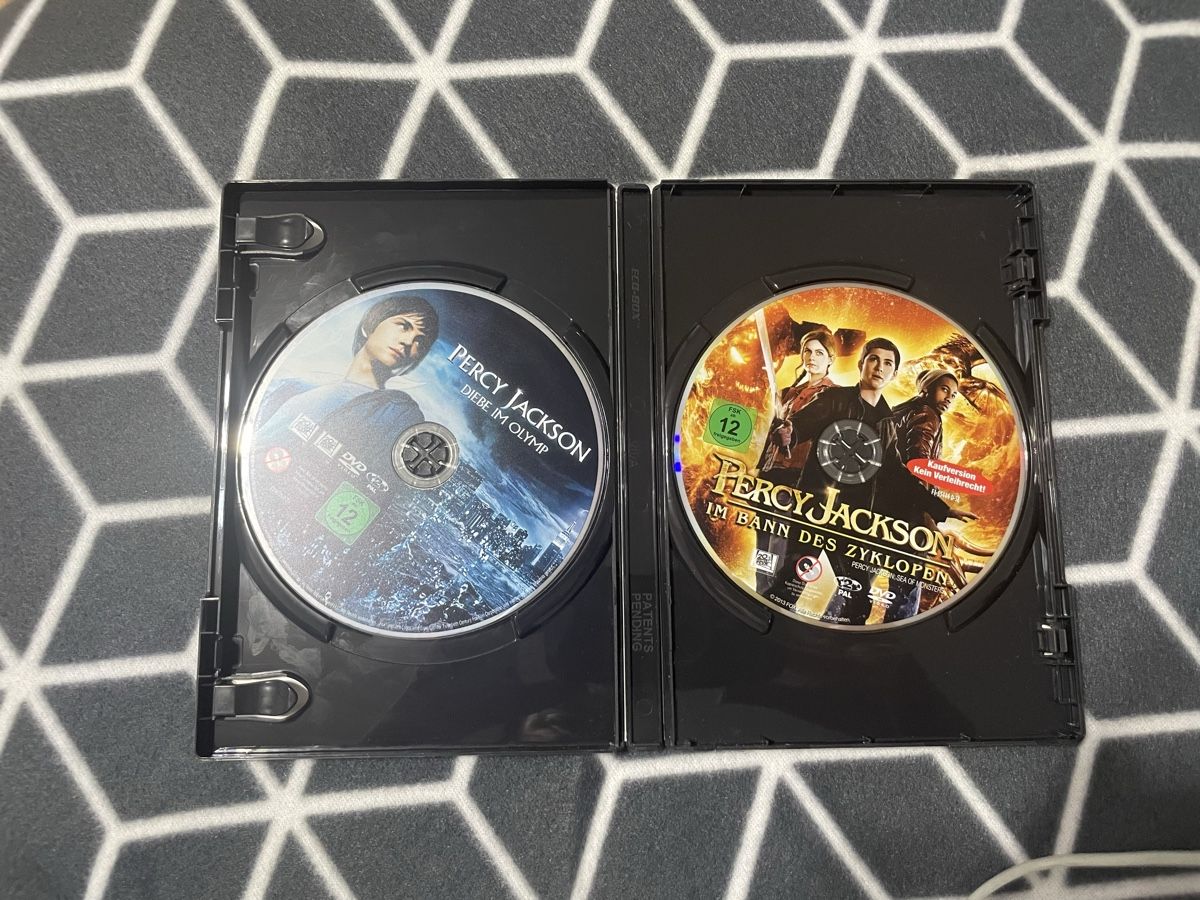 Tutti i DVDs: Percy Jackson 1&2 - Diebe im Olymp + Zyklopen DVD – Usato da Rheineck venduto da cha_p9qy 2