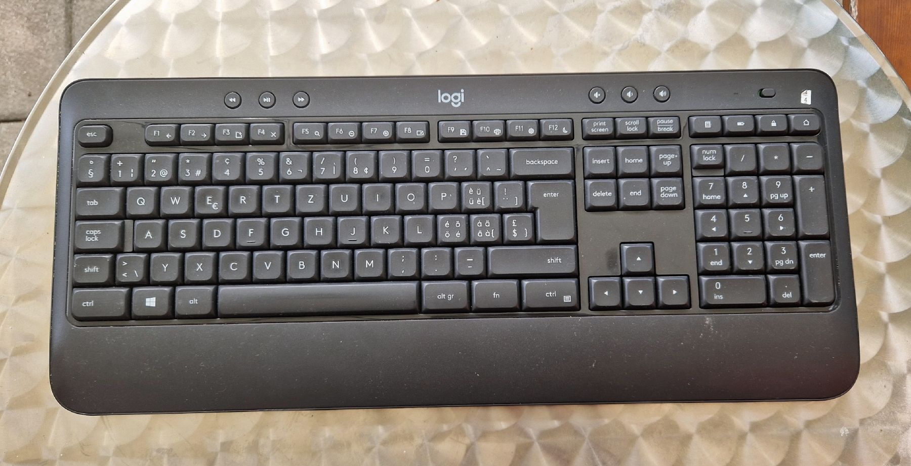 Logitech Tastiere: Logitech Wireless Keyboard and Mouse MX Master 2 Combo – Usato da Zürich venduto da Serz 1
