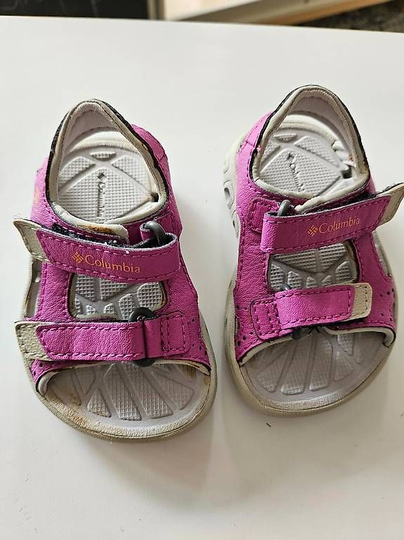 Columbia Schuhe für Jungen: Columbia Baby Sandalen – Neu (gemäss Beschreibung) aus Zollikofen von nel_5f8w