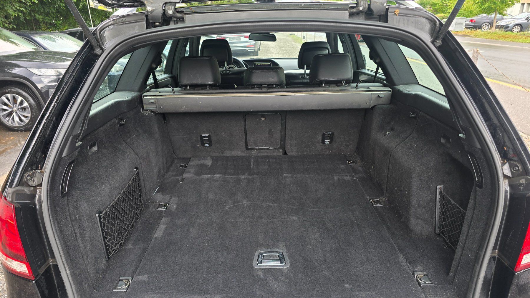 Mercedes-Benz Automobili: Mercedes Benz E250 CDI 4matic – Usato da Emmenbrücke venduto da meu_2j8p 4