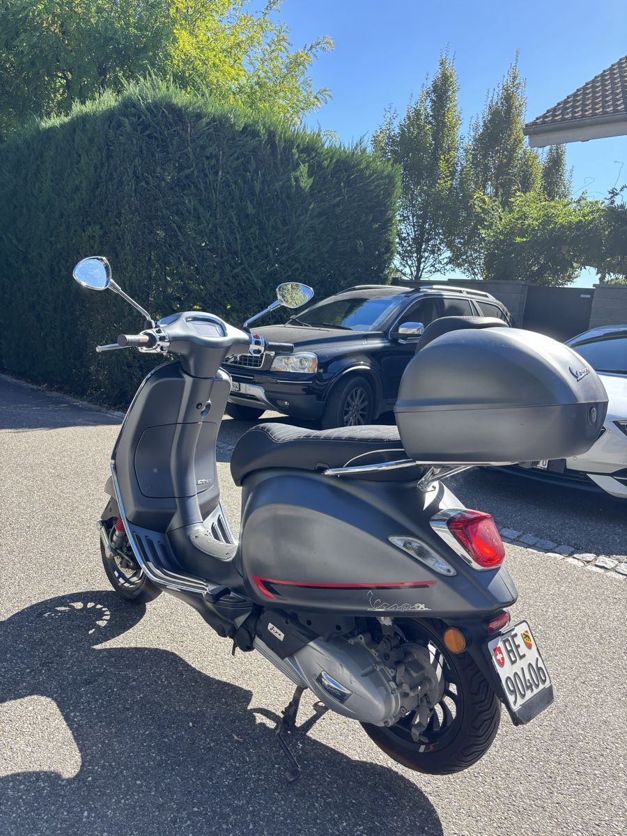 Vespa Scooter: Piaggio Vespa Sprint 125 – Usato da Aarwangen venduto da tri_vr92 3