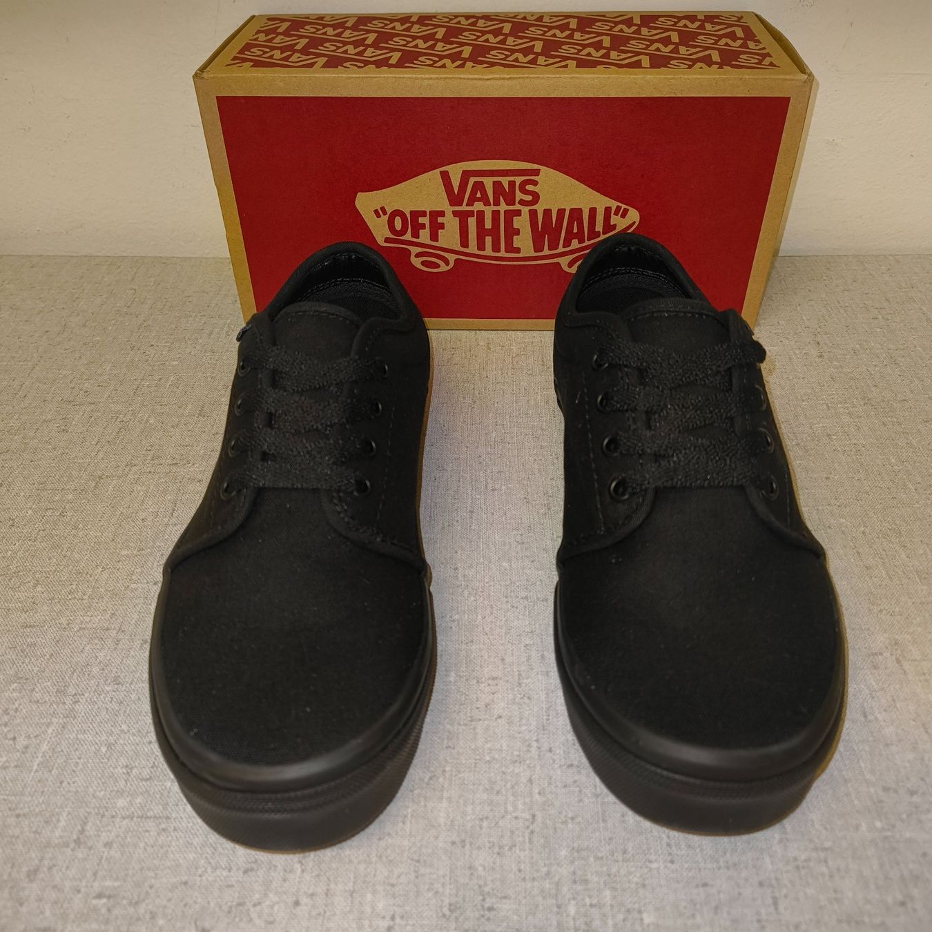 Vans Scarpe da uomo: Vans vegan 106 Vulcanized blk/blk Gr. 36.5 – Nuovo e nell'imballaggio originale da Uitikon Waldegg venduto da PJLS1 1